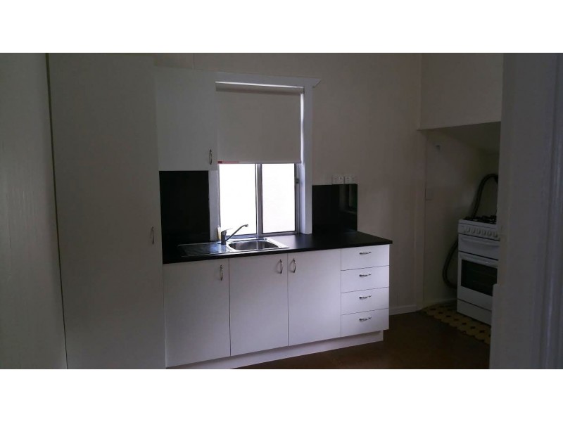 50 Stoneleigh Street, Albion QLD 4010