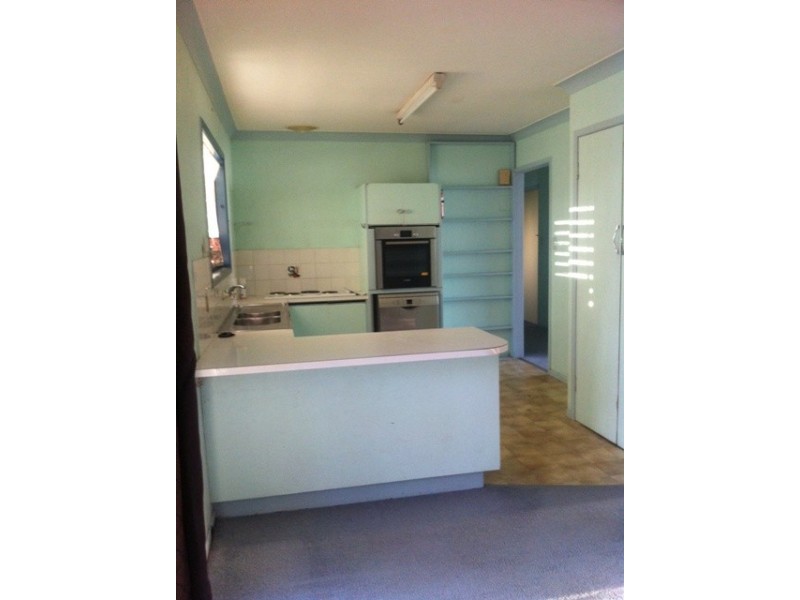 4 Hepburn Street, Stafford Heights QLD 4053