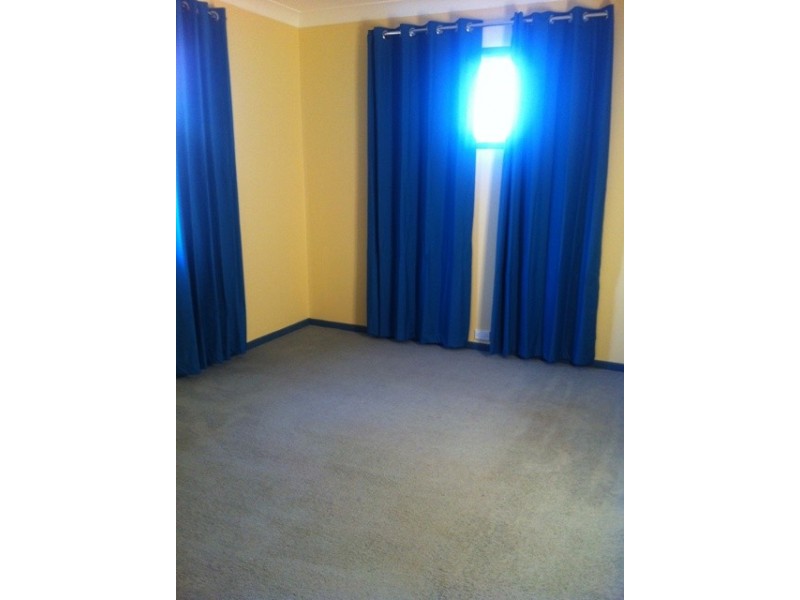 4 Hepburn Street, Stafford Heights QLD 4053