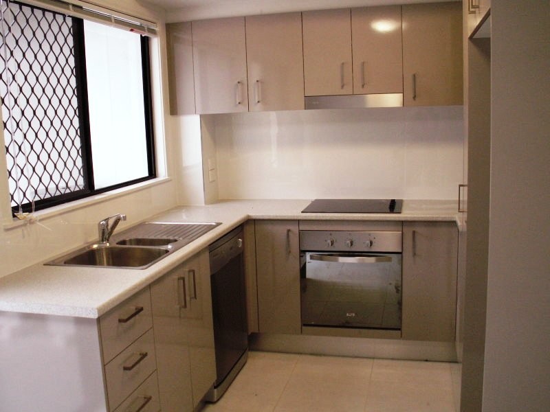 2/15 Eastleigh Street, Chermside QLD 4032