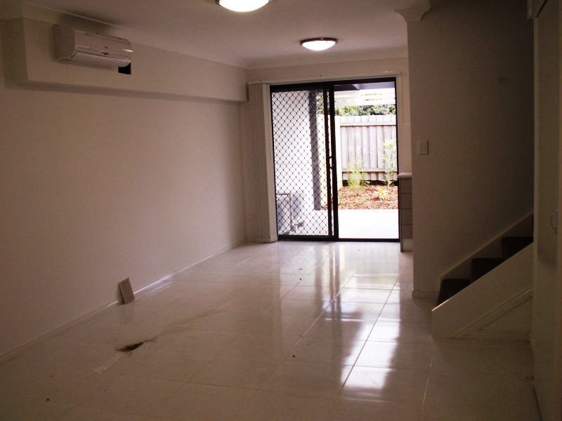 2/15 Eastleigh Street, Chermside QLD 4032