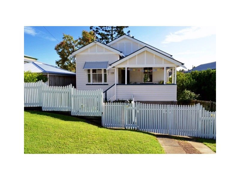14 Annie Street, Windsor QLD 4030