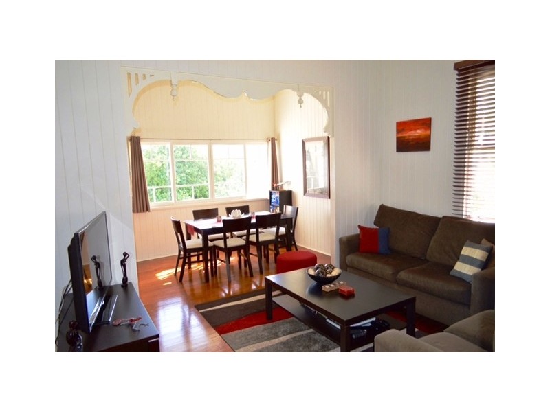 14 Annie Street, Windsor QLD 4030