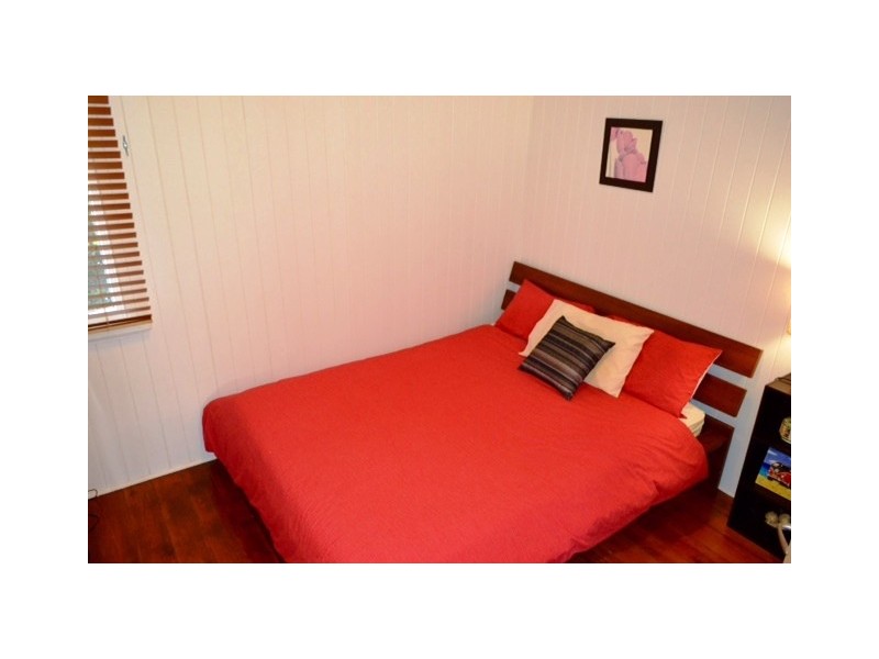 14 Annie Street, Windsor QLD 4030