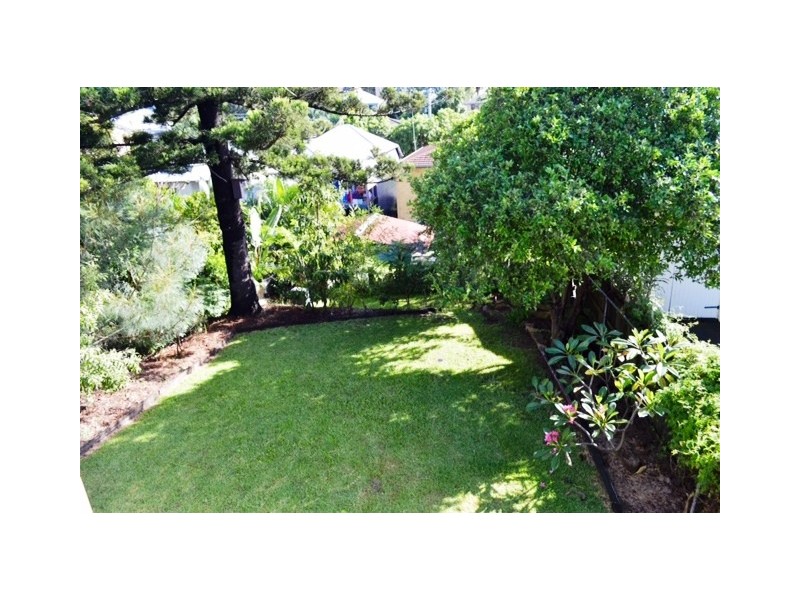 14 Annie Street, Windsor QLD 4030