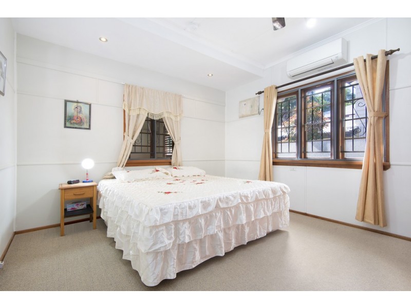 35 Royal Terrace, Hamilton QLD 4007