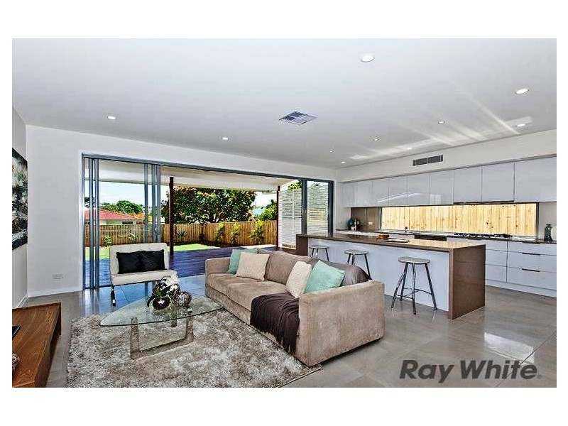 16 Araluen Street, Kedron QLD 4031