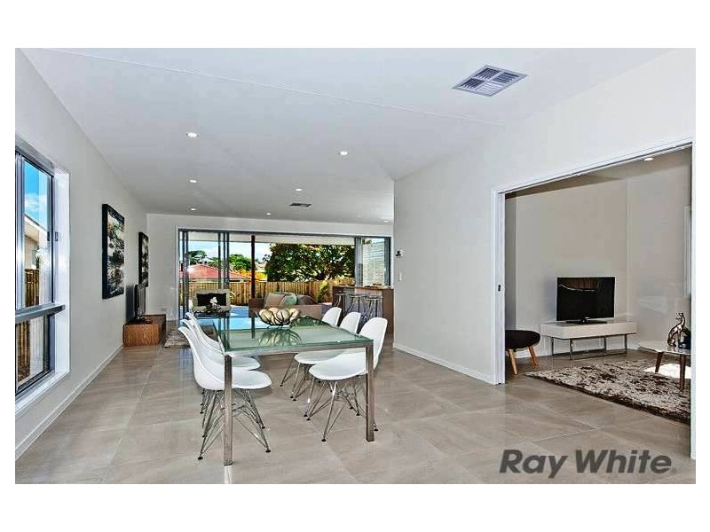 16 Araluen Street, Kedron QLD 4031