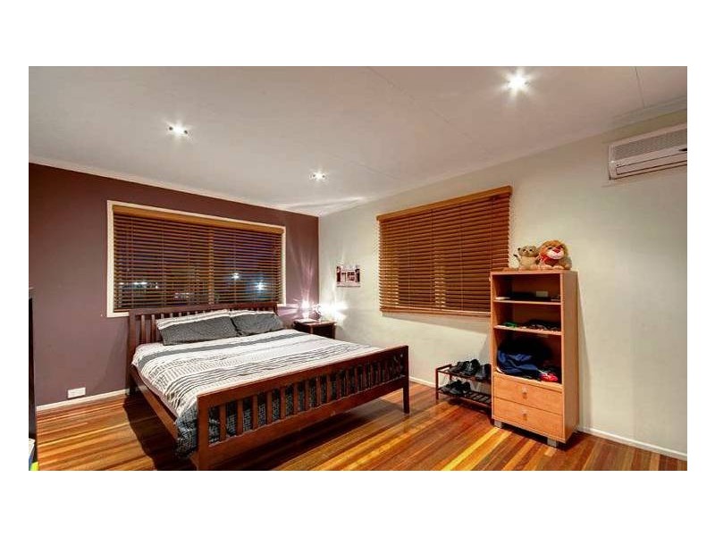 76 Araluen Street, Kedron QLD 4031