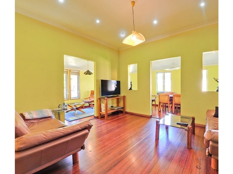 58 Frodsham St, Albion QLD 4010