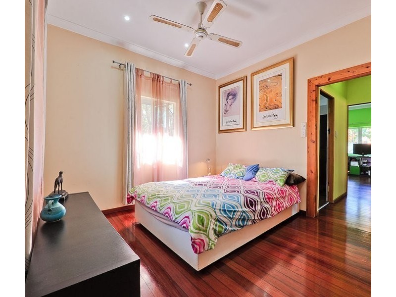 58 Frodsham St, Albion QLD 4010