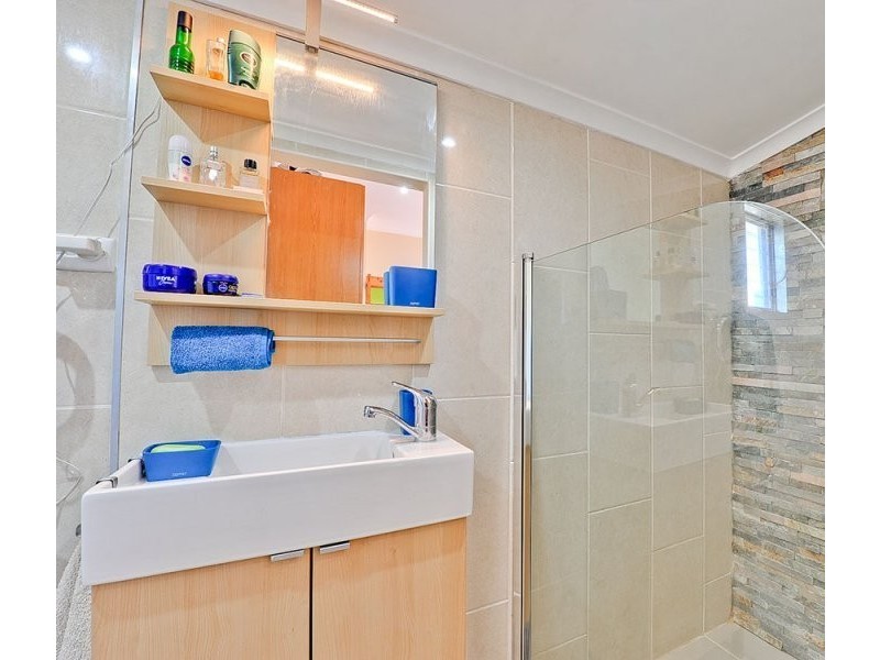 58 Frodsham St, Albion QLD 4010