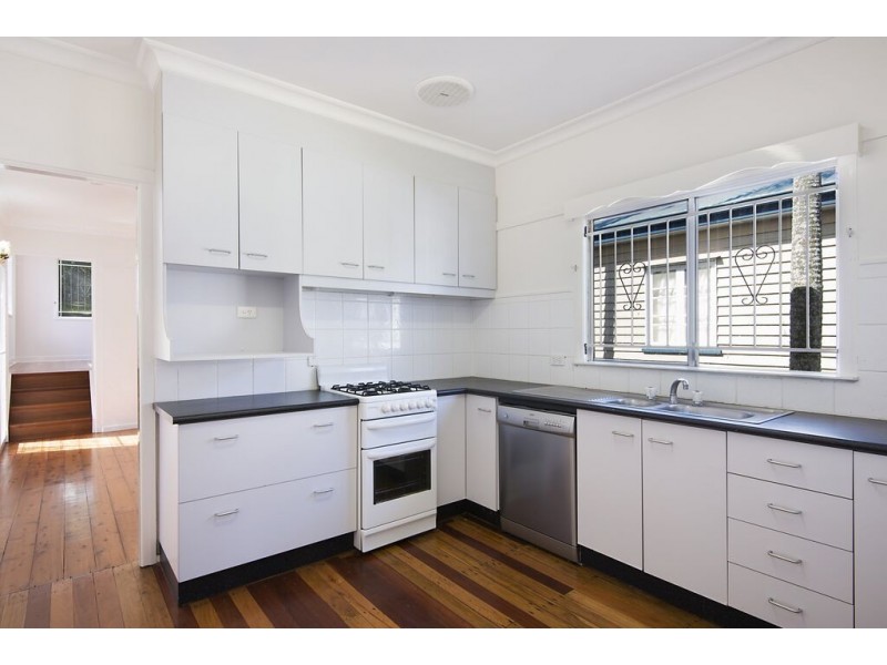 23 Evans Street, Kedron QLD 4031