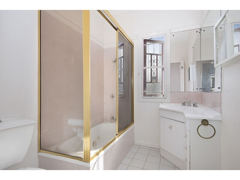 23 Evans Street, Kedron QLD 4031