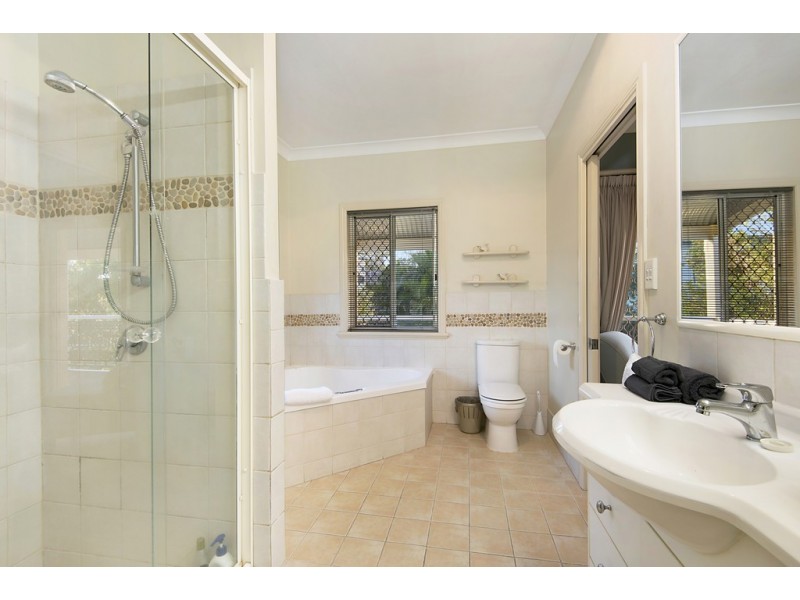 23 Abingdon Street, Woolloongabba QLD 4102