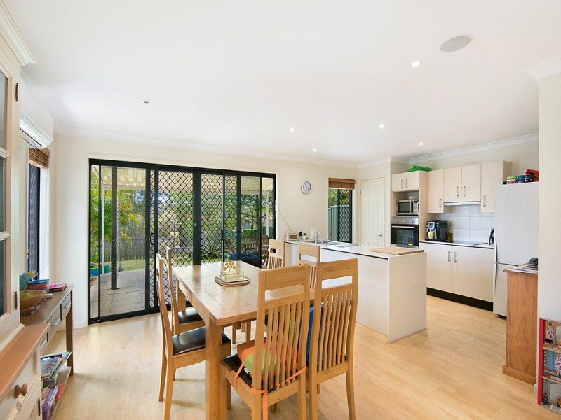 21 Main Avenue, Wavell Heights QLD 4012
