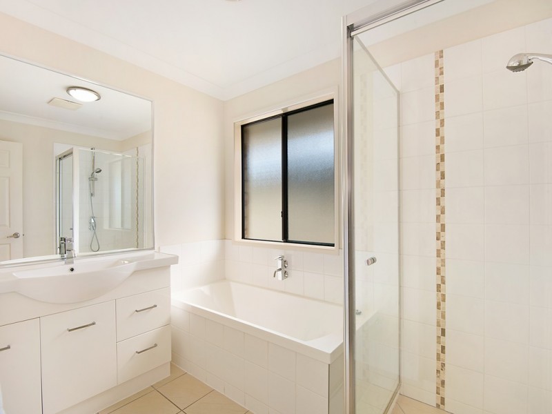 21 Main Avenue, Wavell Heights QLD 4012