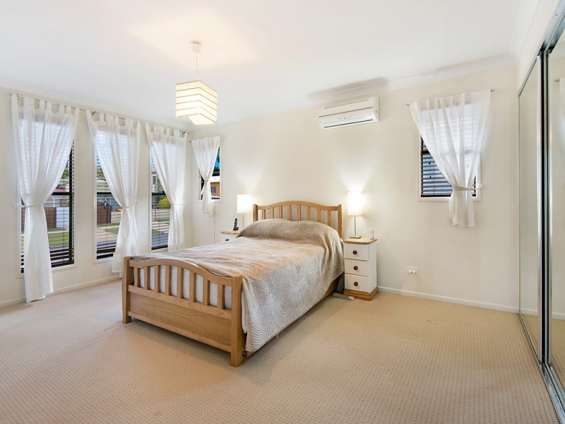 21 Main Avenue, Wavell Heights QLD 4012
