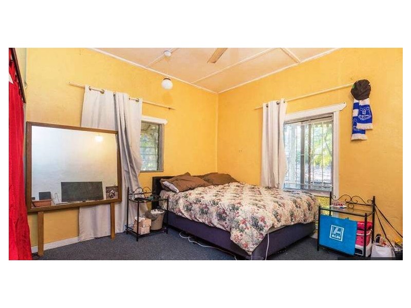 28 Ryena Street, Stafford QLD 4053