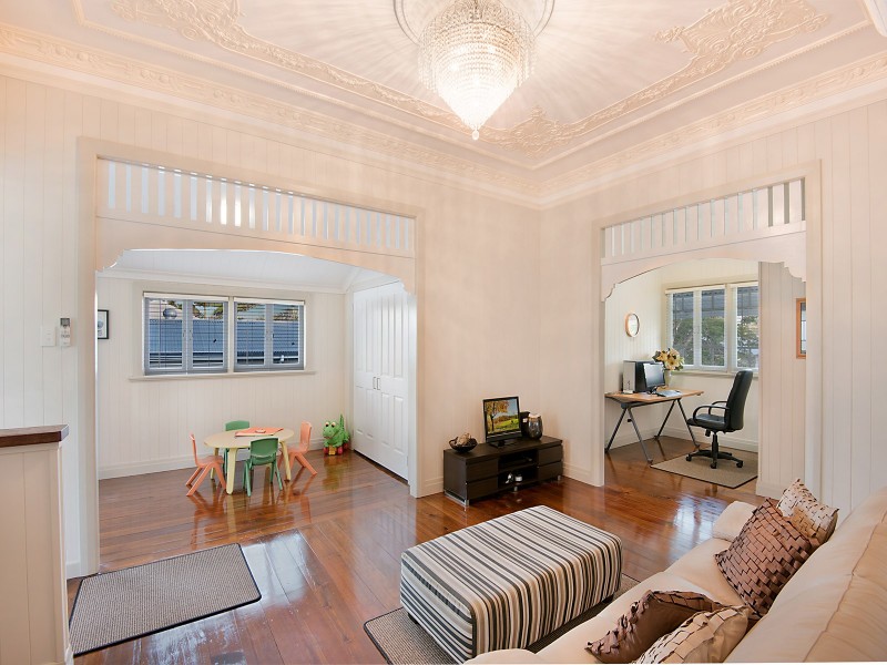 41 Tenth Avenue, Kedron QLD 4031