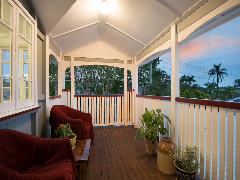 41 Tenth Avenue, Kedron QLD 4031