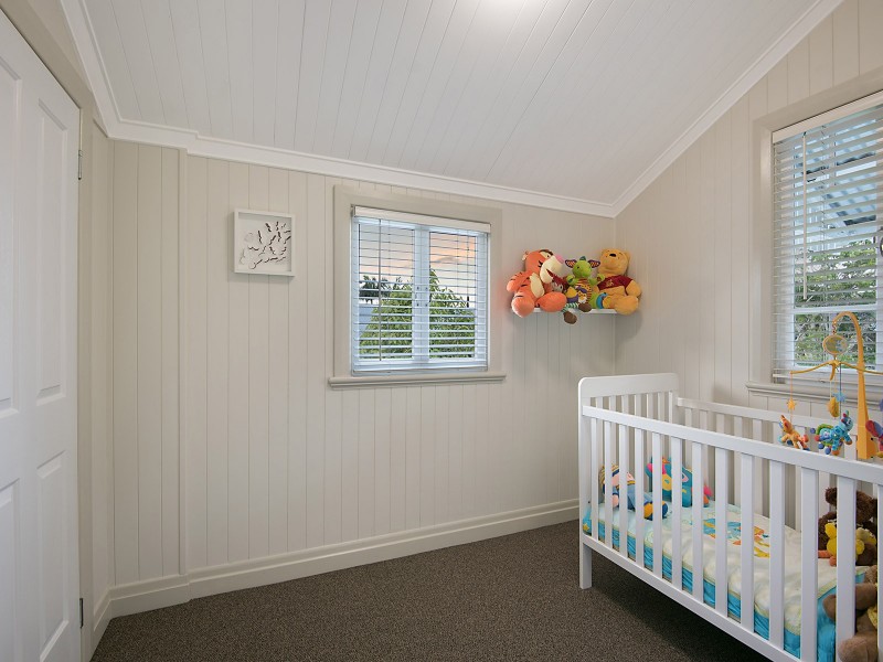 41 Tenth Avenue, Kedron QLD 4031