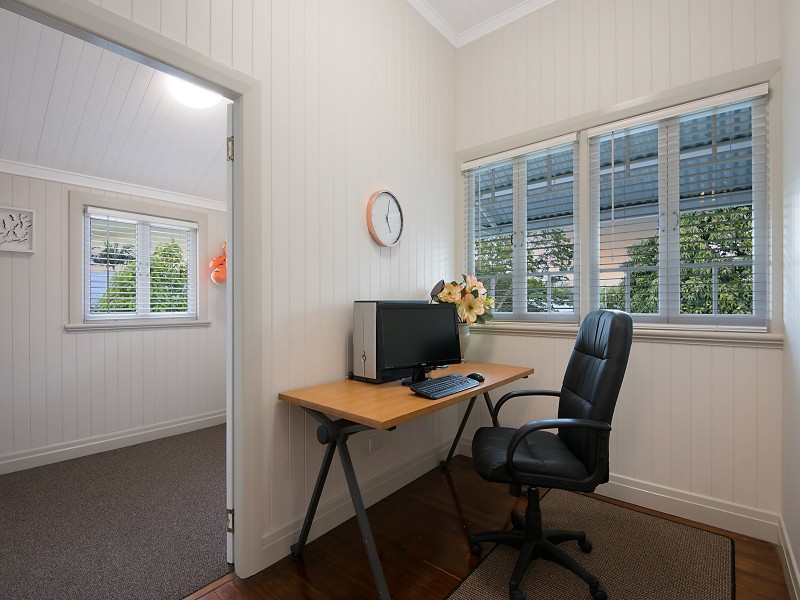 41 Tenth Avenue, Kedron QLD 4031