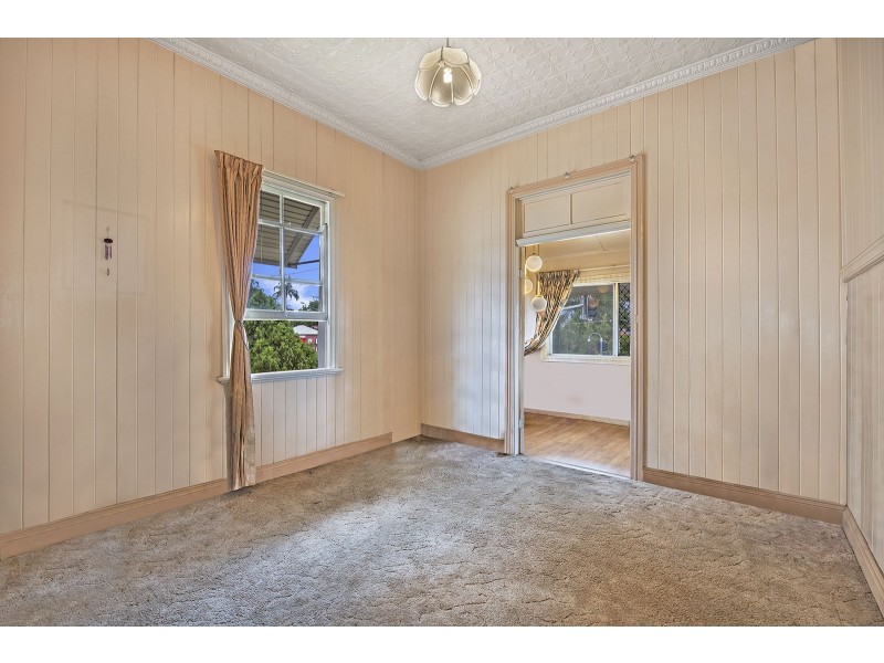 252 Lutwyche Road, Windsor QLD 4030