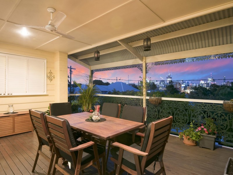 23 Abingdon Street, Woolloongabba QLD 4102