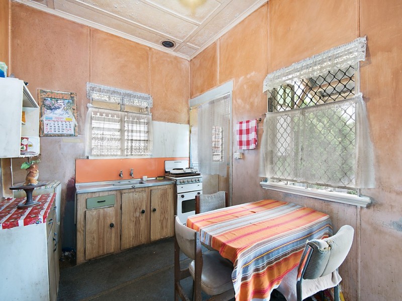 67 Brookfield Road, Kedron QLD 4031