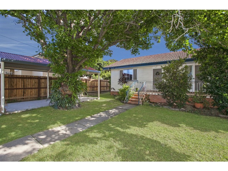 57 Watcombe Street, Wavell Heights QLD 4012