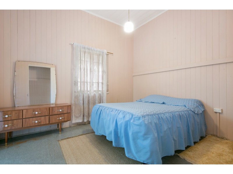 24 Wride Street, Wooloowin QLD 4030