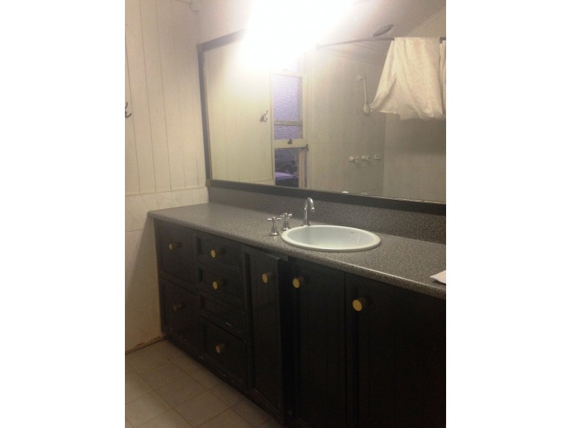 63 Kedron Park Road, Wooloowin QLD 4030