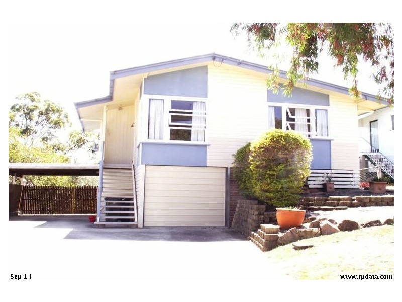 25 Oakey Street, Stafford Heights QLD 4053