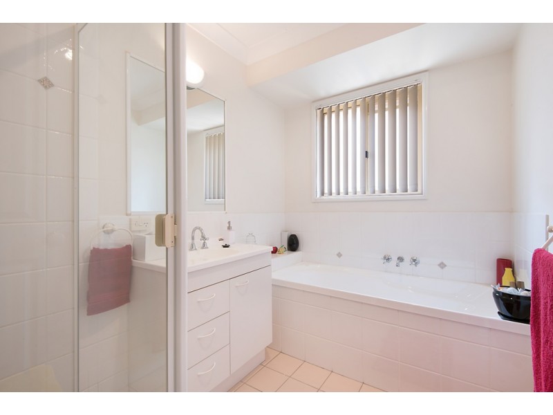 39 Oates Street, Kedron QLD 4031