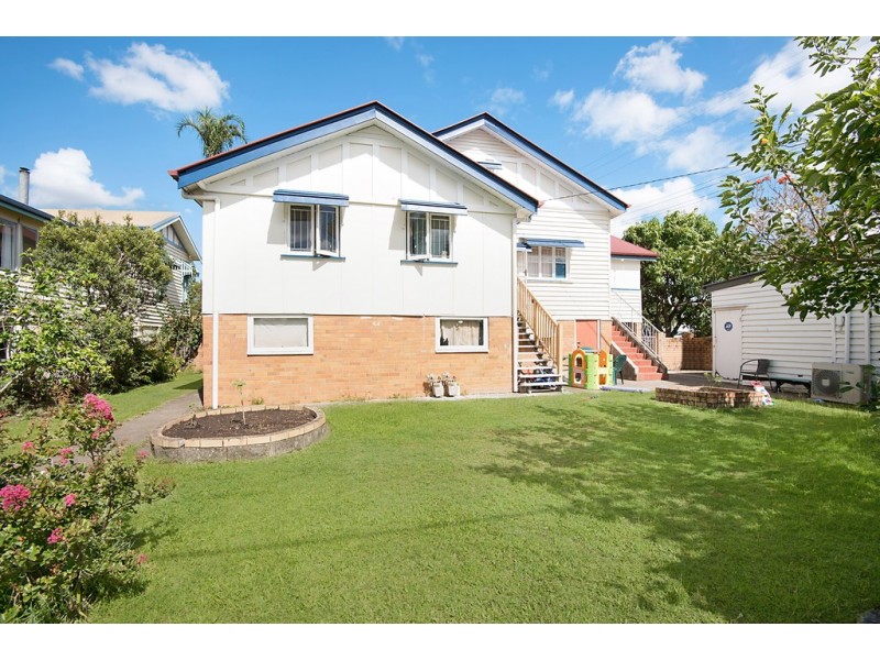 64 Park Road, Wooloowin QLD 4030