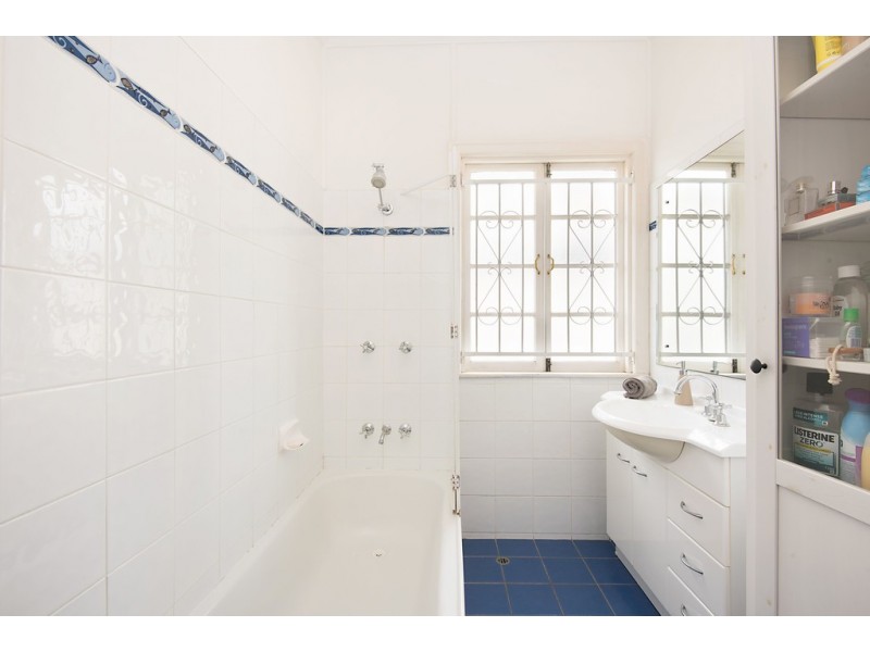 57 Twelfth Avenue, Kedron QLD 4031