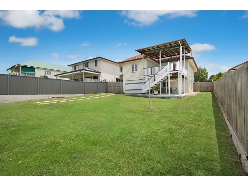 57 Twelfth Avenue, Kedron QLD 4031