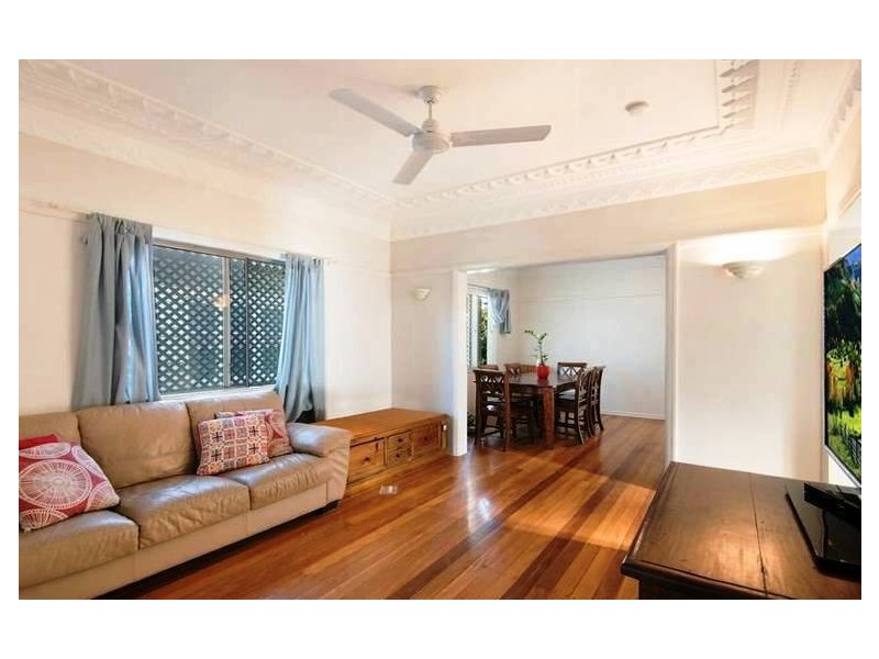 49 Twelfth Avenue, Kedron QLD 4031