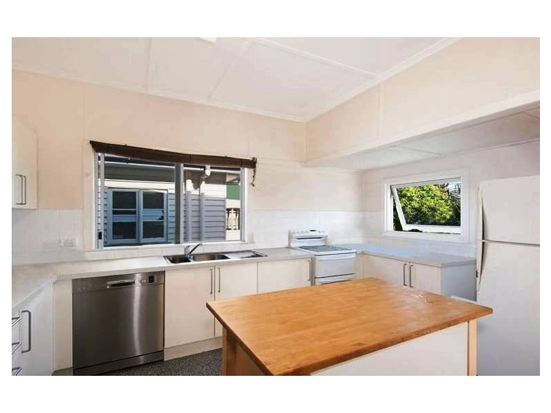 49 Twelfth Avenue, Kedron QLD 4031