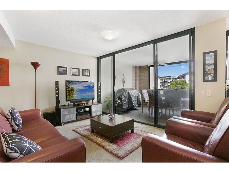 6/110 Commercial Road, Teneriffe QLD 4005