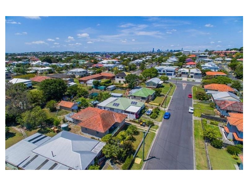 11 Connolly Street, Kedron QLD 4031