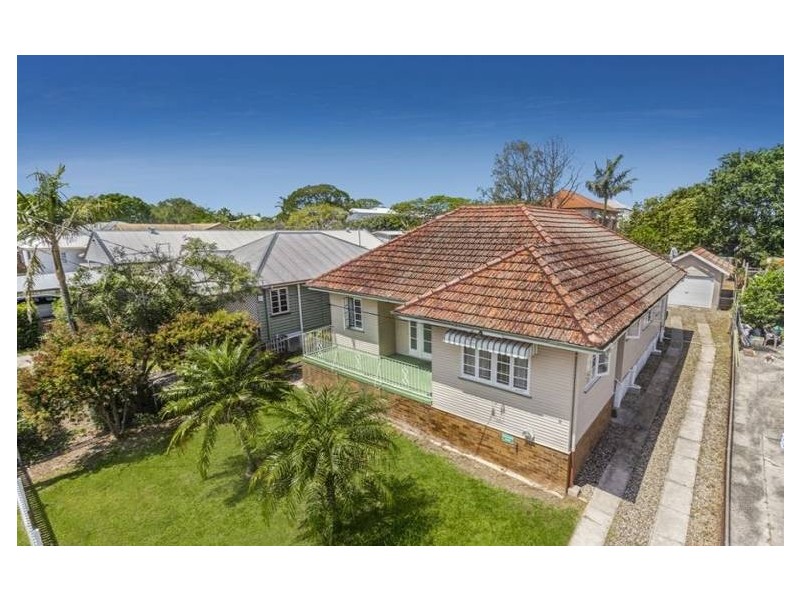11 Connolly Street, Kedron QLD 4031