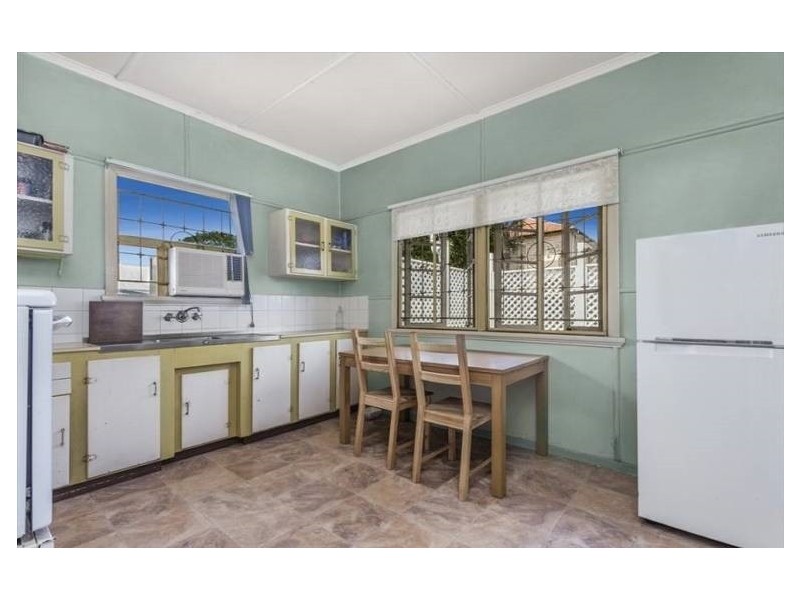 11 Connolly Street, Kedron QLD 4031