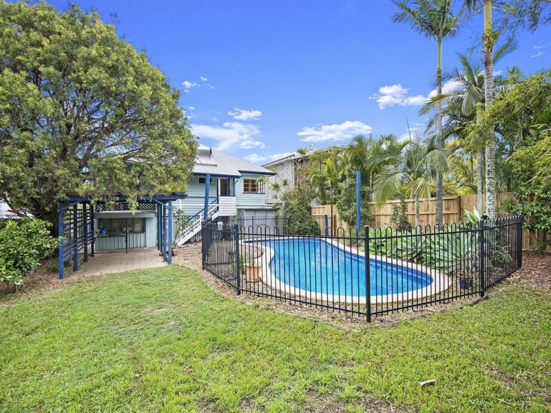 34 Eleventh Avenue, Kedron QLD 4031