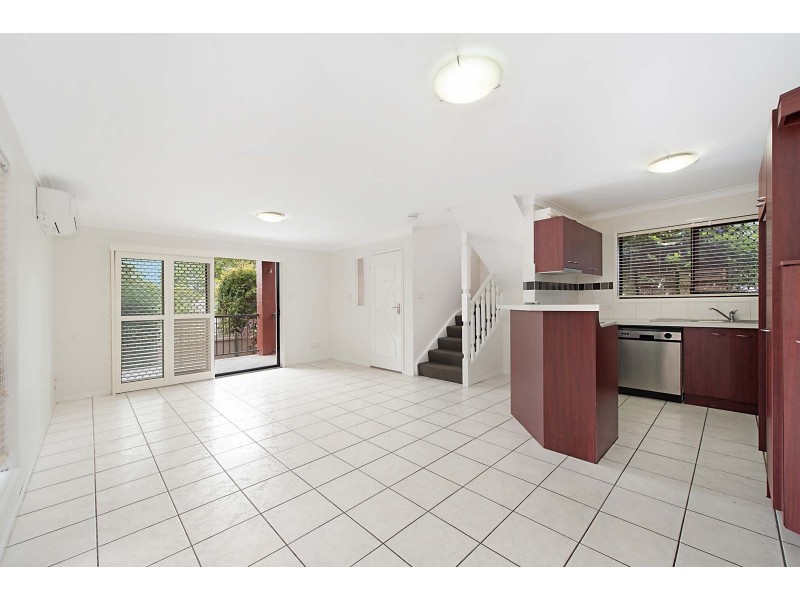 1/18 Fifth Avenue, Kedron QLD 4031