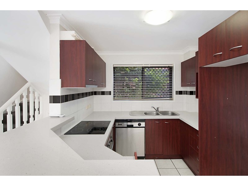 1/18 Fifth Avenue, Kedron QLD 4031