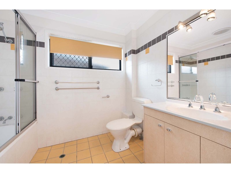 1/18 Fifth Avenue, Kedron QLD 4031