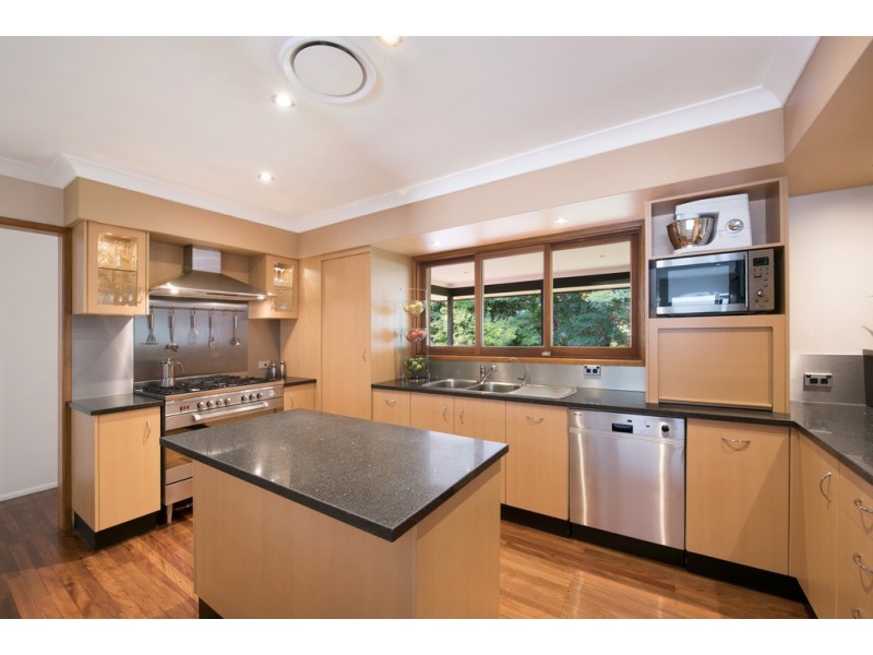 6 Lovedale Street, Wilston QLD 4051