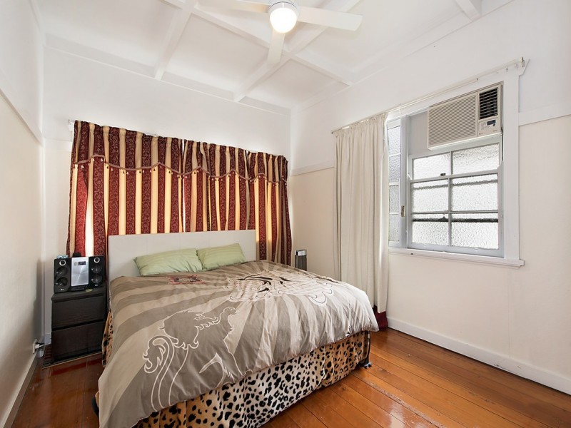 268 Enoggera Road, Newmarket QLD 4051